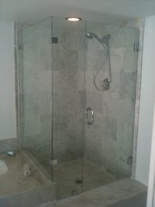 Custom shower door installed in a Wellington, FL bathroom